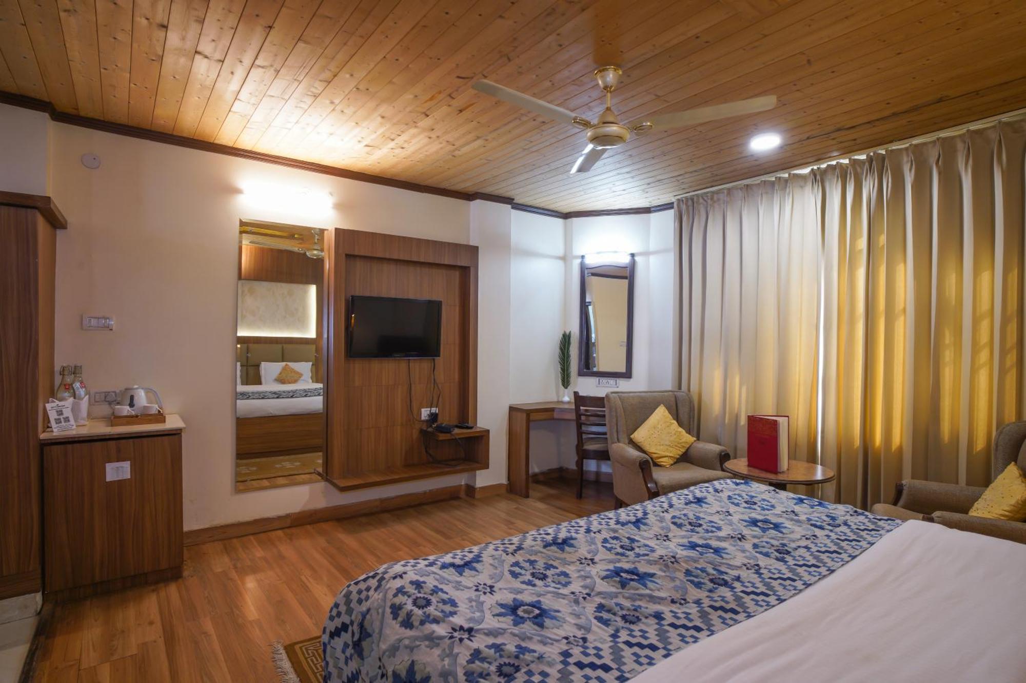Vilasa Lall Ji Resort Dalhousie Exterior foto