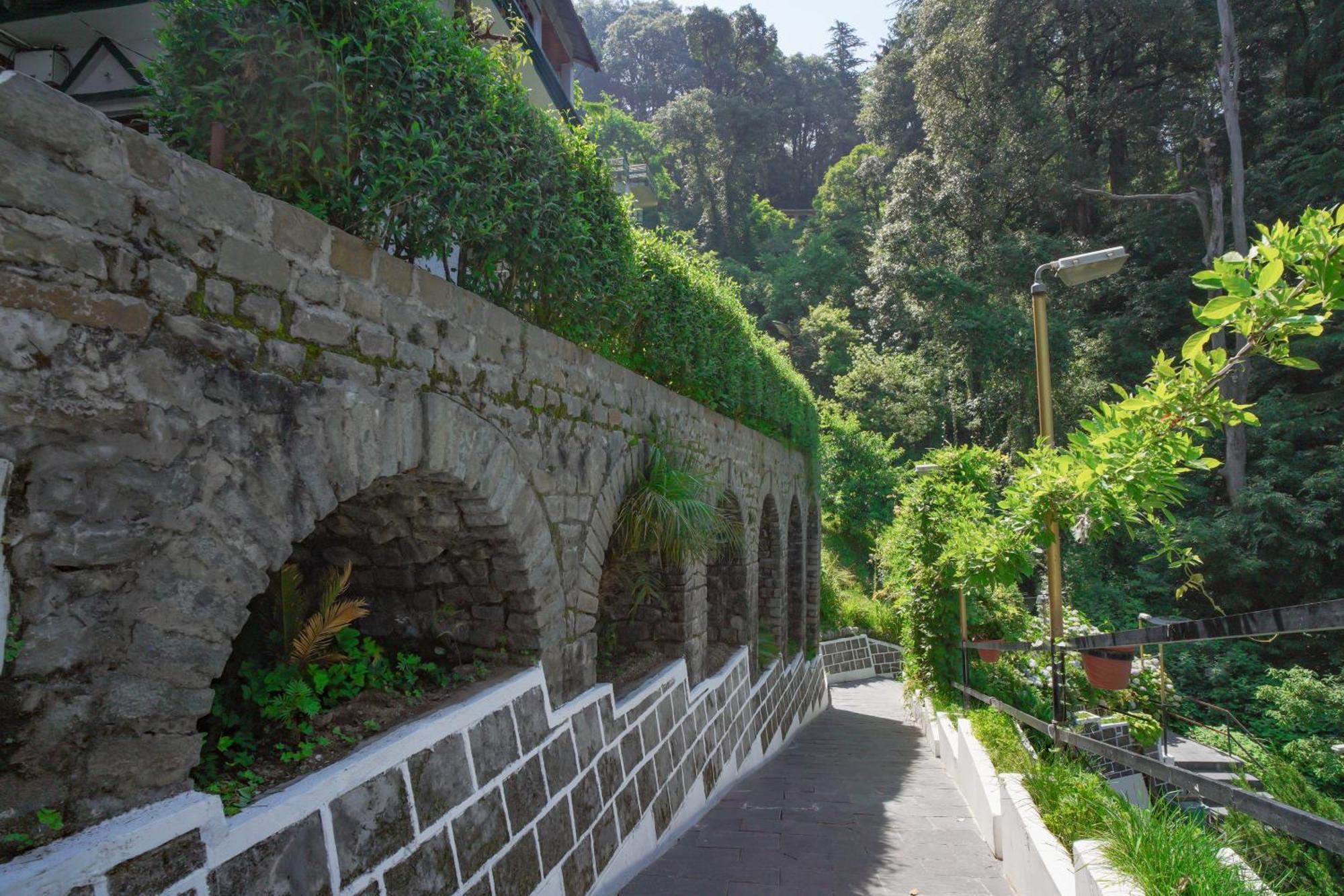 Vilasa Lall Ji Resort Dalhousie Exterior foto